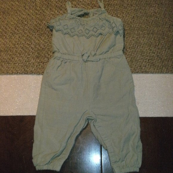 Rachel Zoe Baby Light Green One Piece Outfit Jumpsuit Eyelet Lace Detail 0-3M - Picture 1 of 2
